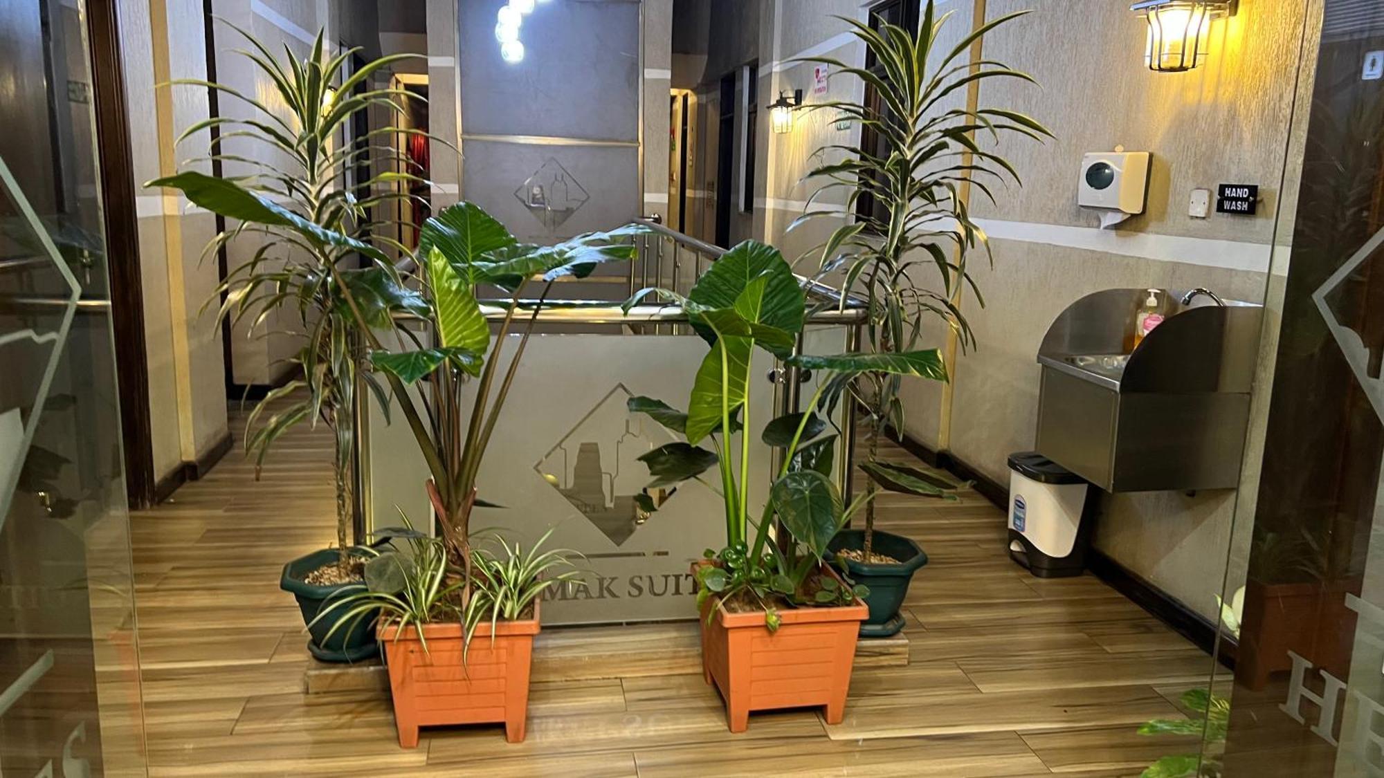 Hemak Suites Hotel Nairobi Eksteriør billede