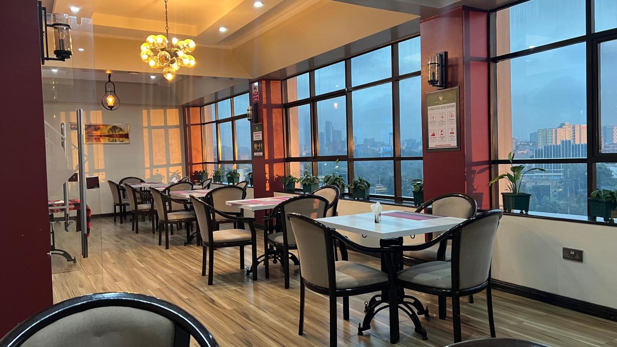 Hemak Suites Hotel Nairobi Eksteriør billede