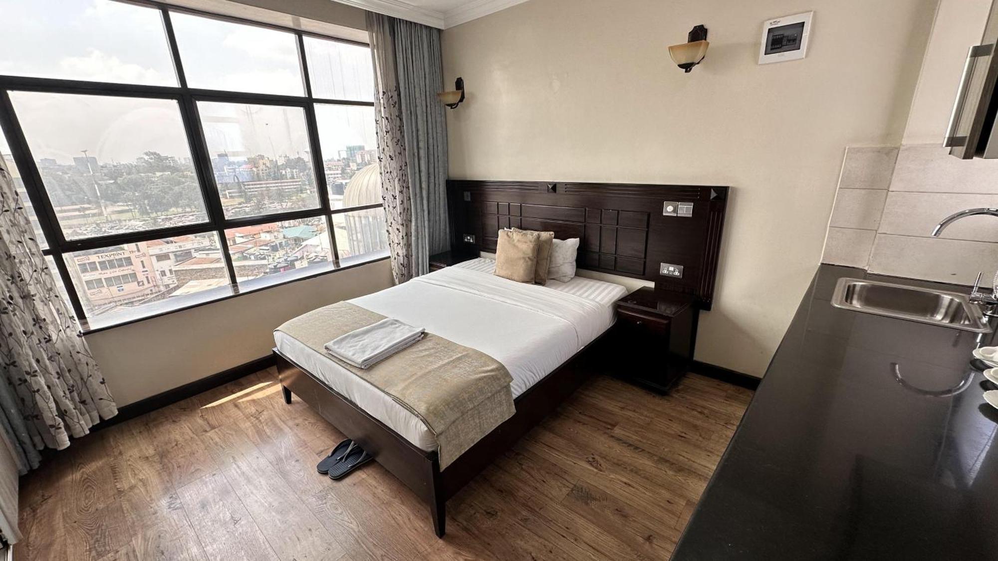 Hemak Suites Hotel Nairobi Eksteriør billede