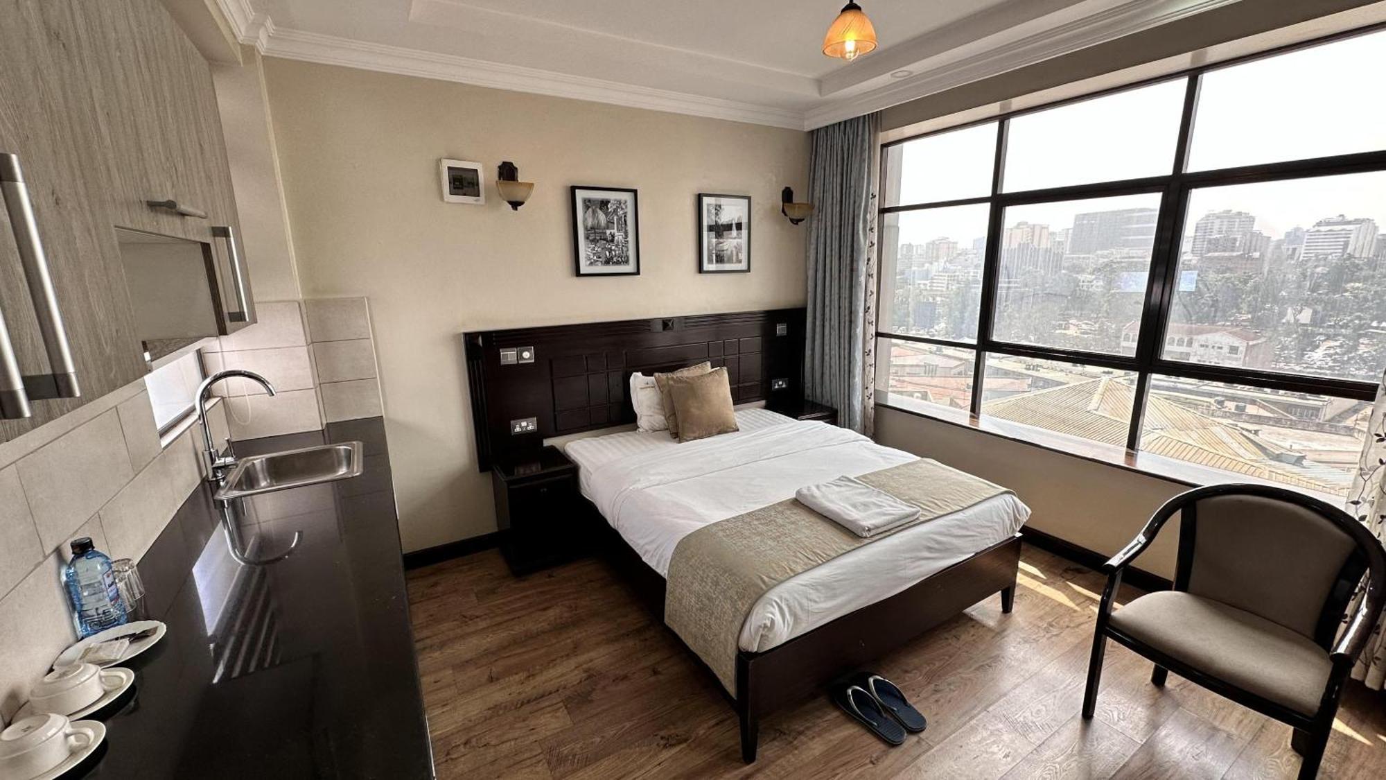 Hemak Suites Hotel Nairobi Eksteriør billede