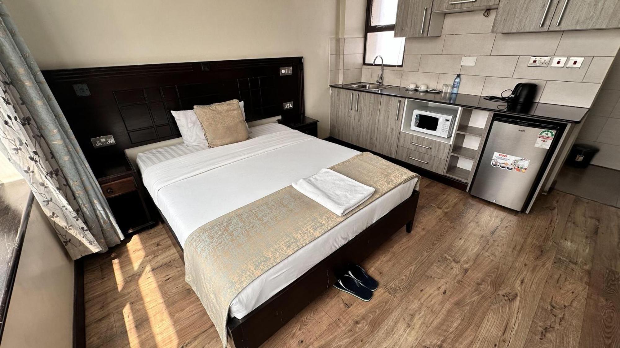 Hemak Suites Hotel Nairobi Eksteriør billede